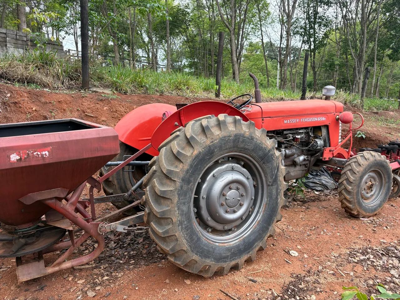Trator MF 65x Conservado - Foto 4