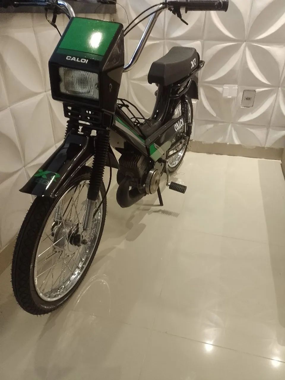 Mobilete Ano 1990