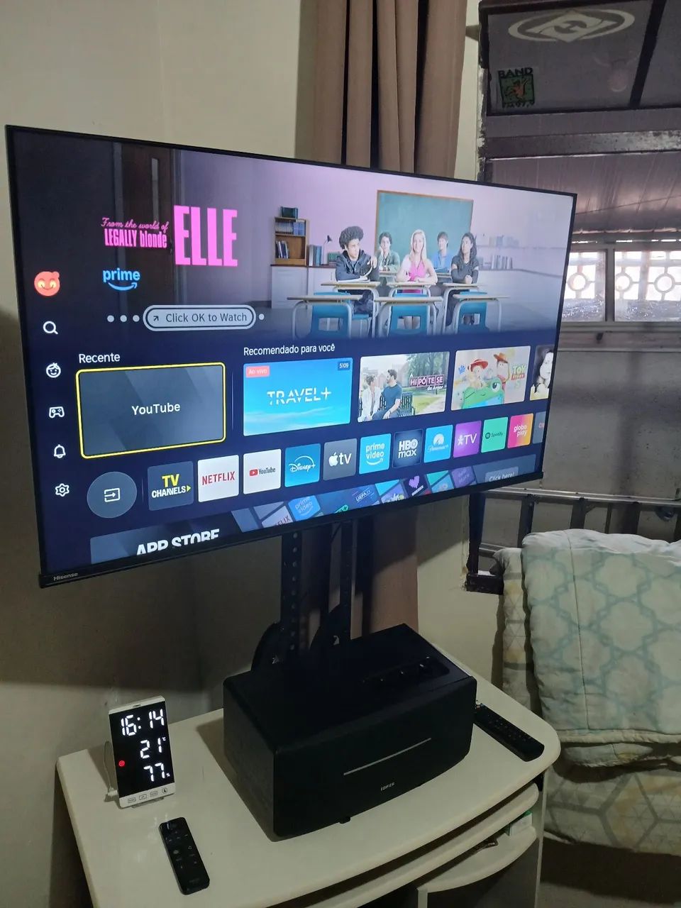 Smartv 40" Hisense impecável 
