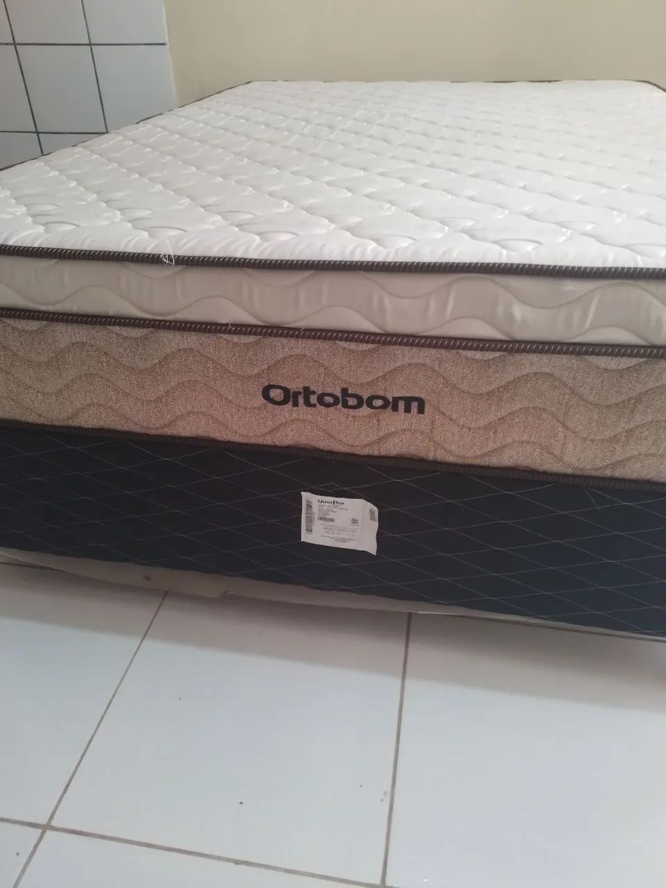 Cama casal box