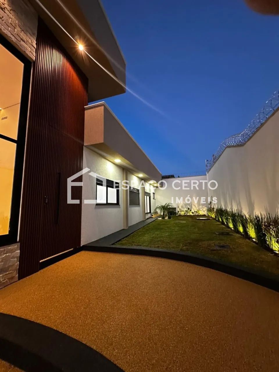Casa - Três Marias - Foto 2