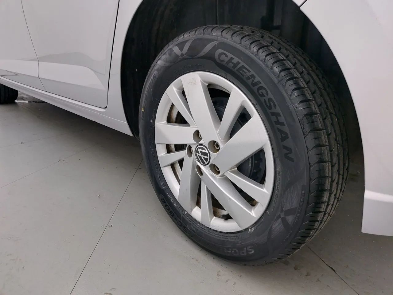 Volkswagen Polo 1.0 MPI Flex 12V 5p, foto 12 de 18