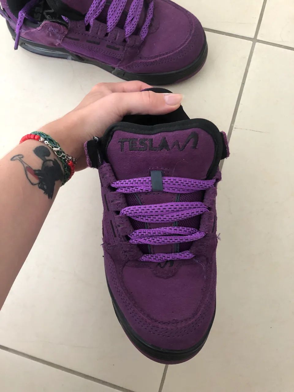Tênis tesla roxo