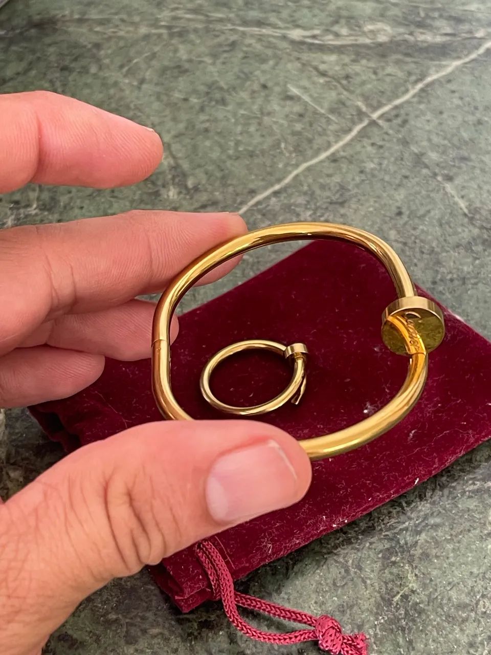 Vendo um conjunto,bracelete e um anel  - Foto 5