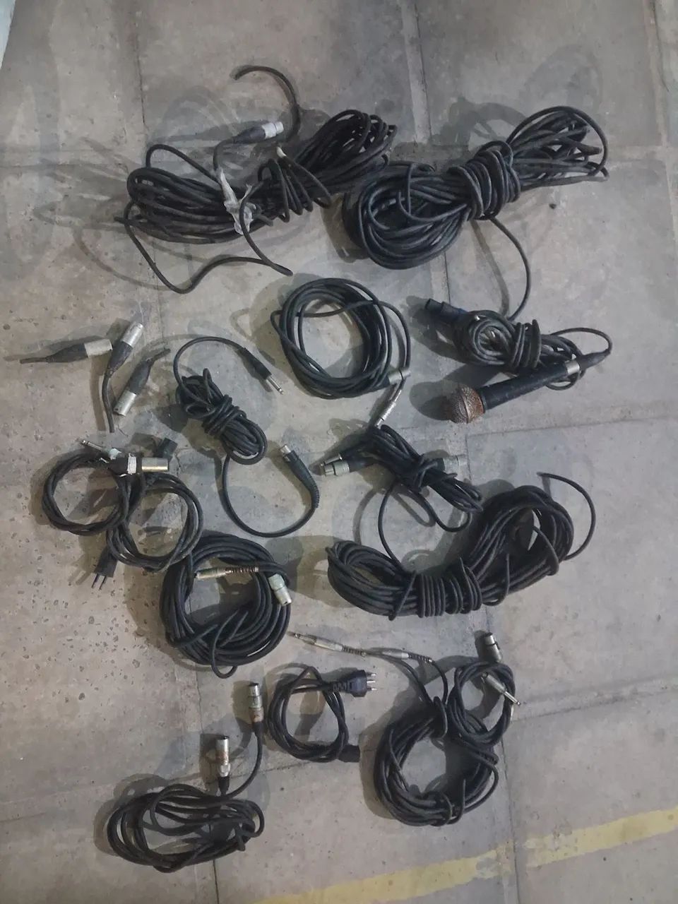 CABOS DE SOM/ CONECTORES E MICROFONE  - Foto 2