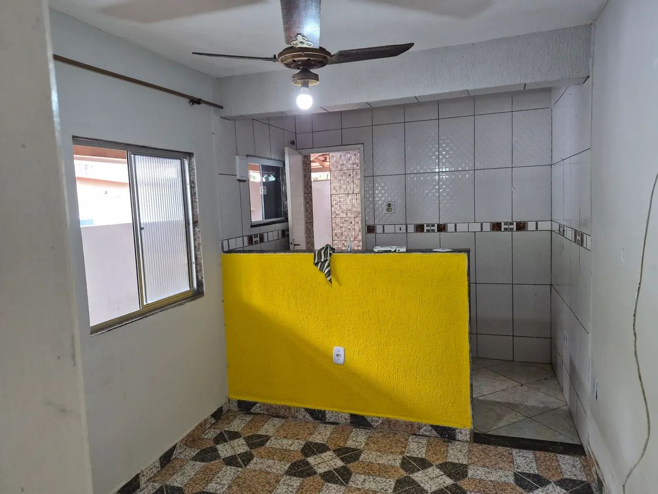 Alugo casa com 1 quarto -Marica - Foto 4