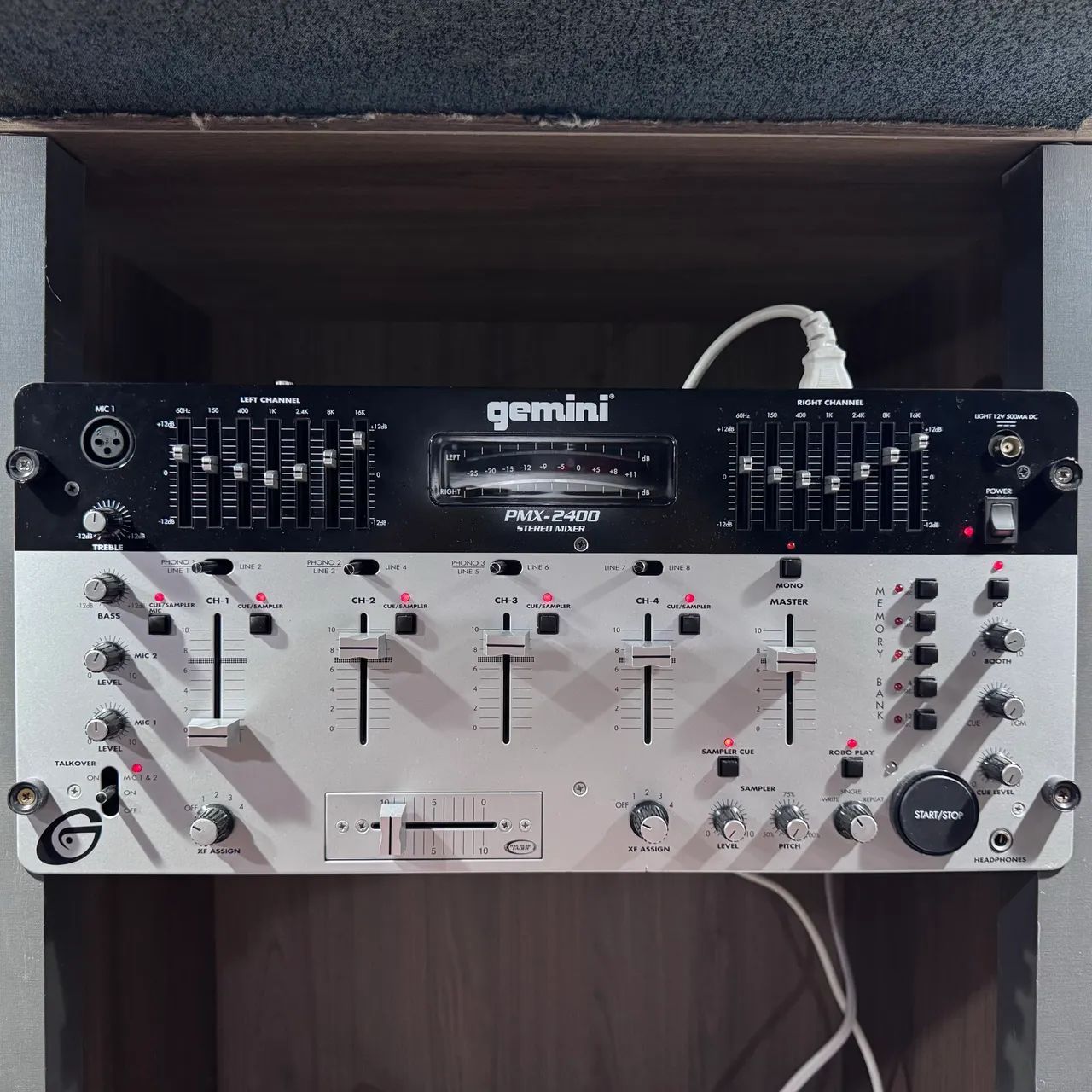 Mixer Gemini PMX2400 Stereo Mixer - Foto 2