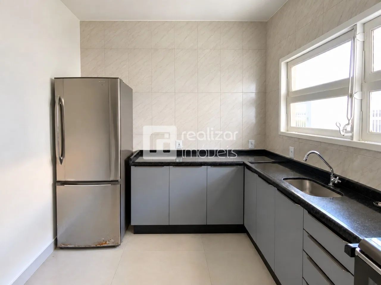 Casa com 3 dormitórios, sendo 1 suíte, no Abraão - Foto 5