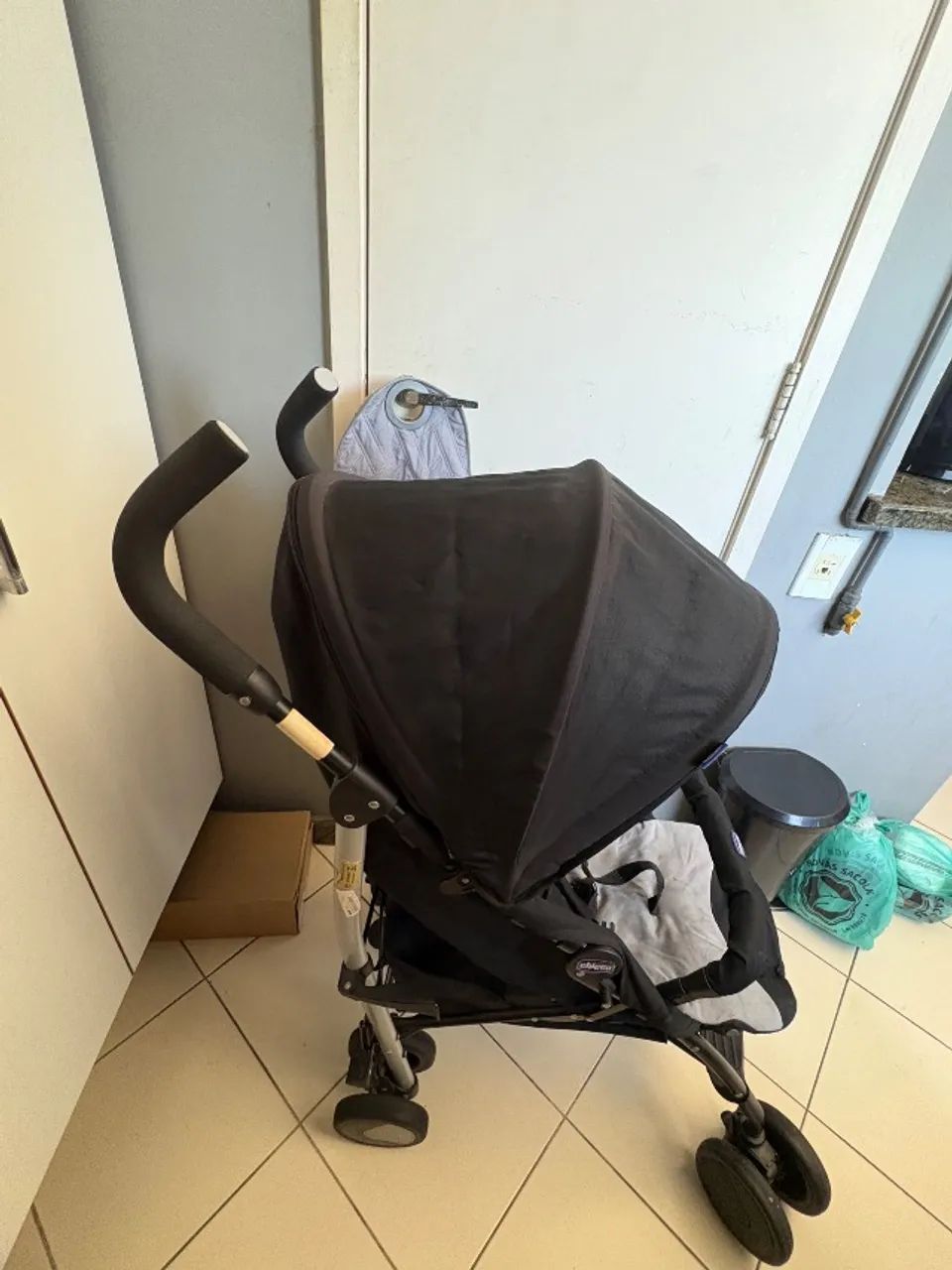 Carrinho de beb ê Chicco  - Foto 2
