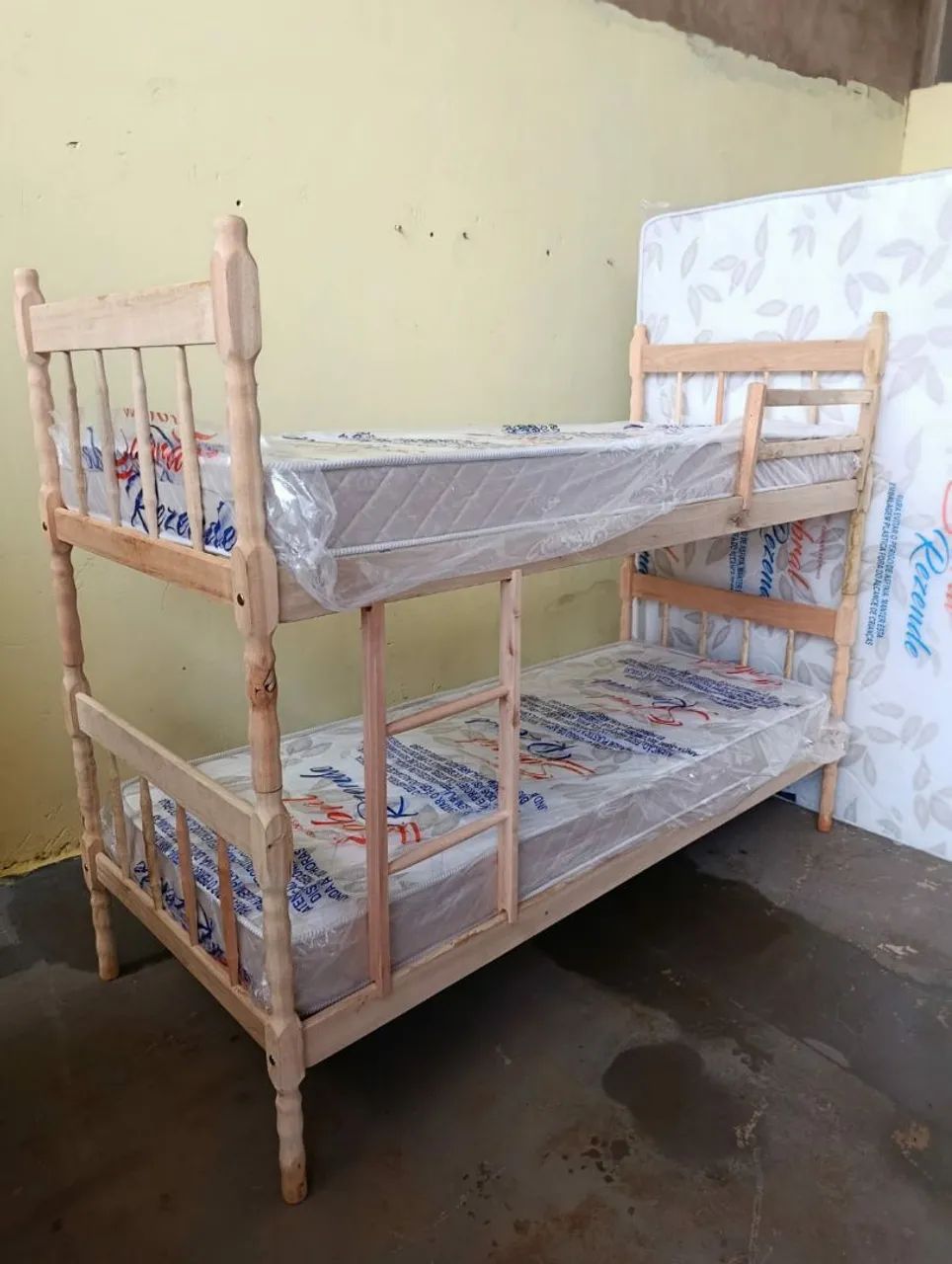 Beliche Nova Com Colchões Densidade 33 