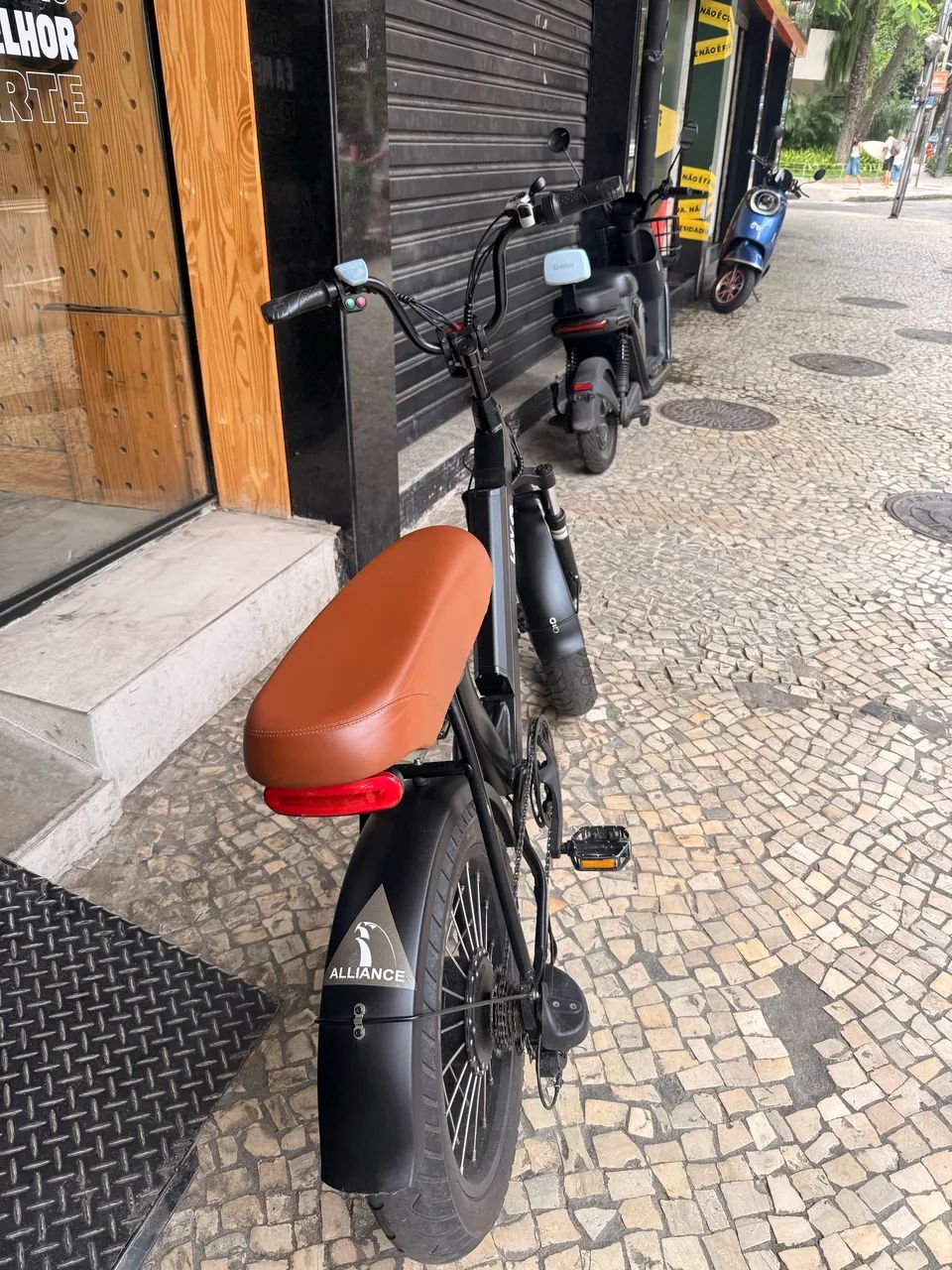 LEV CRUISER PRETA  - Foto 5