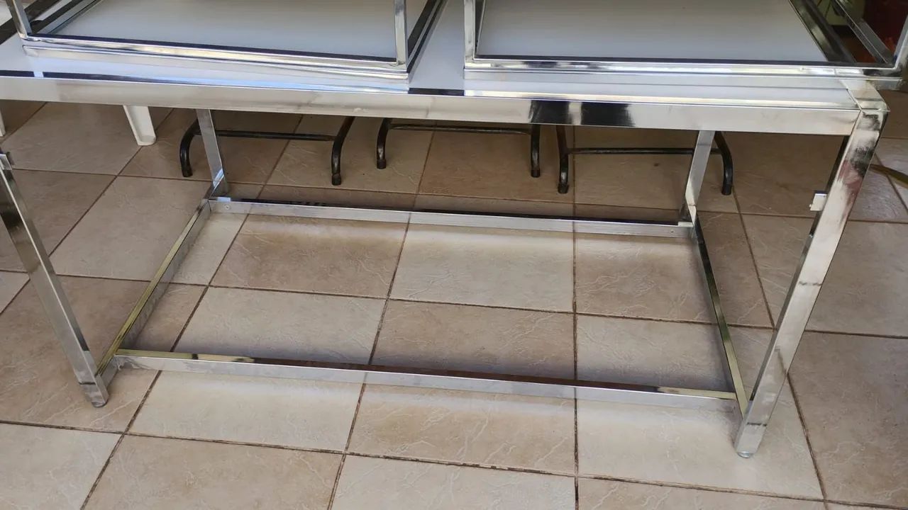 Mesa MDF cromado