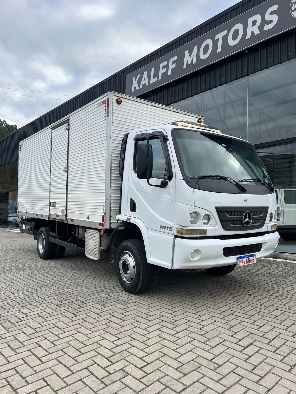 Mercedes Benz Accelo 1016 Baú - Foto 4