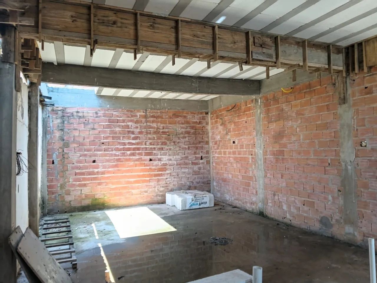 Vendo casa em construção  - Foto 2