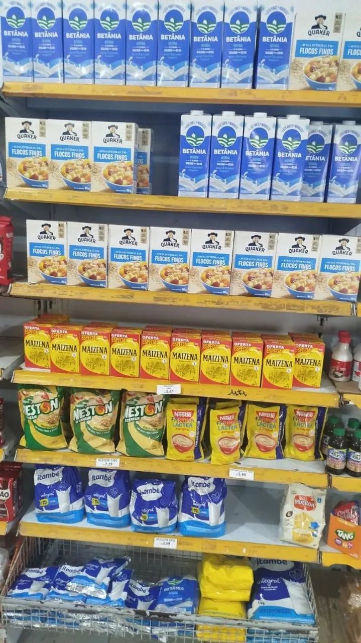 Gôndolas com 5 bandejas aço forte