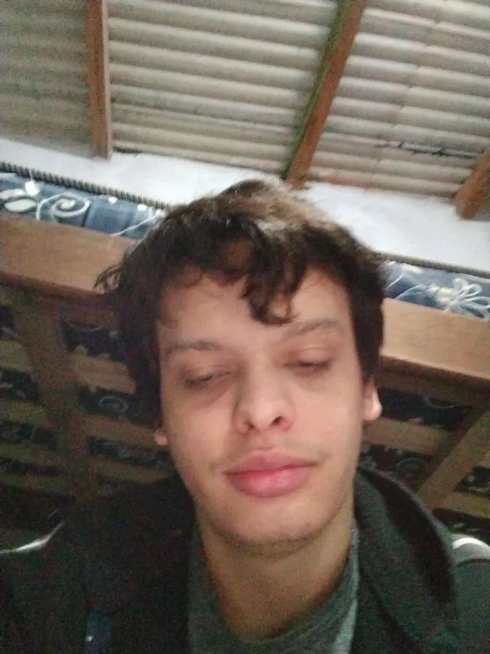Faz pouco coisa 