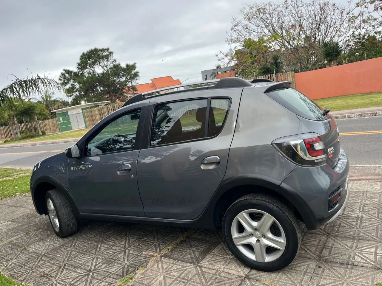 Renault Sandero Stepway Flex 1.6 16V 5P 2018 - Foto 2
