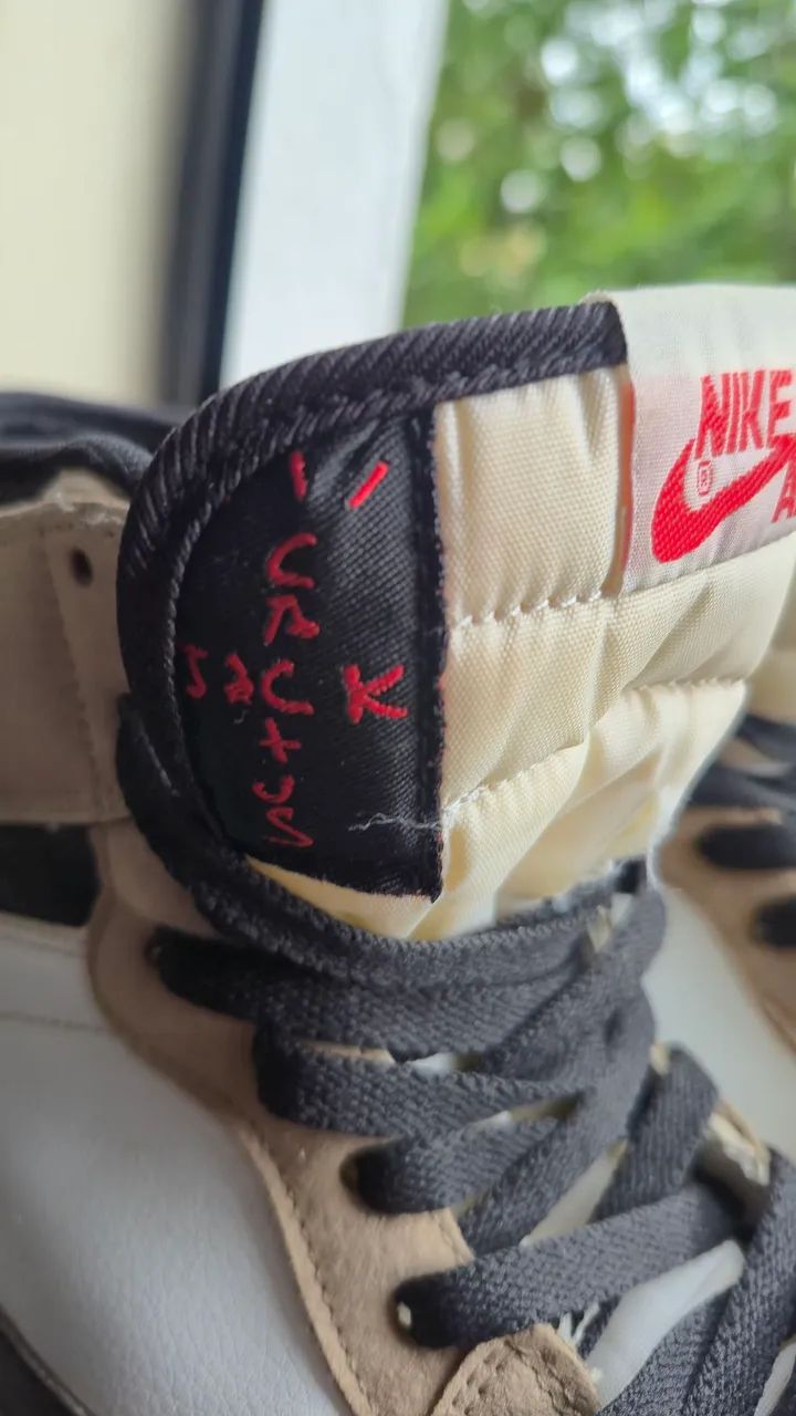 Jordan 1 high travis scott mocha - Foto 2