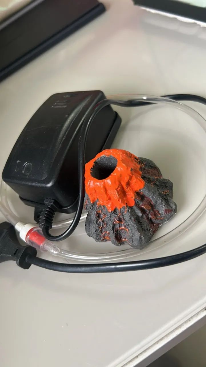 Efeito vulcão + compressor de ar aquário