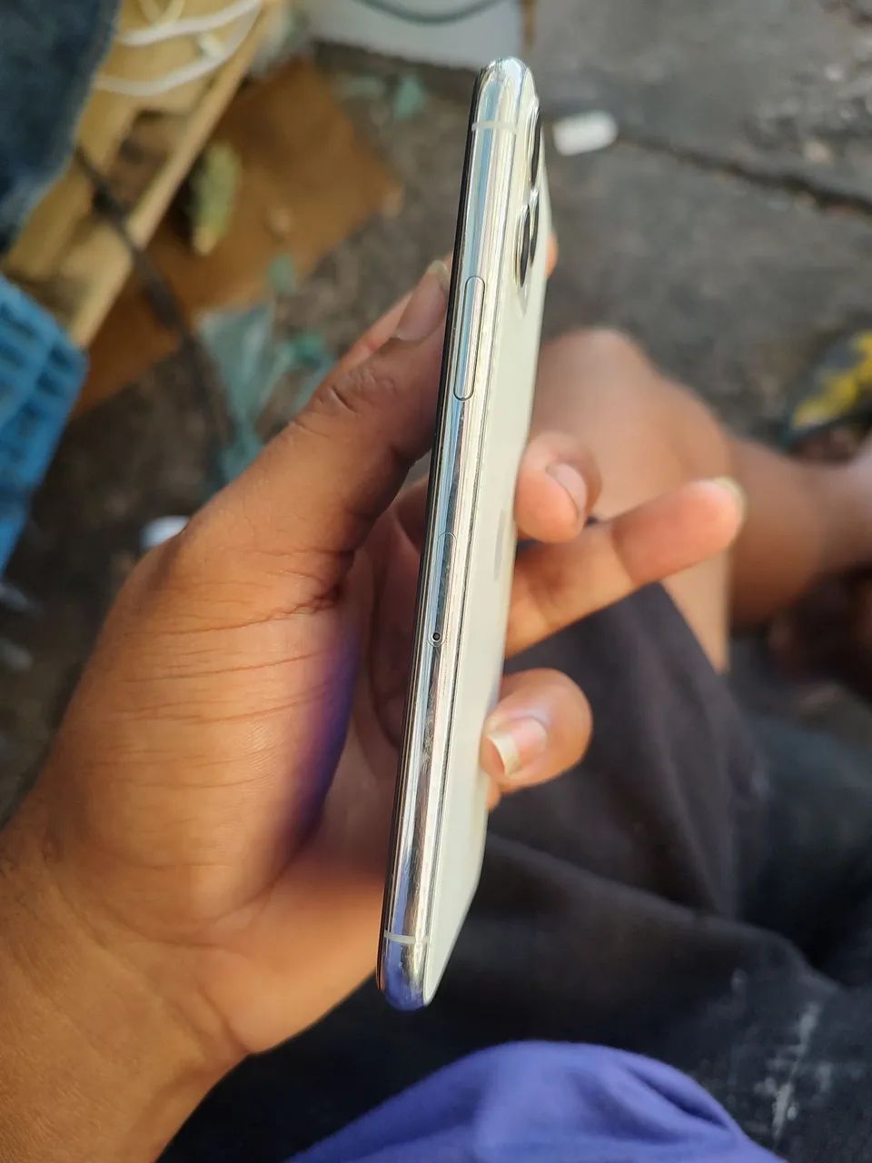Vendo iPhone 11 pro 64 GB face id off chip off celular estado de zero  - Foto 4