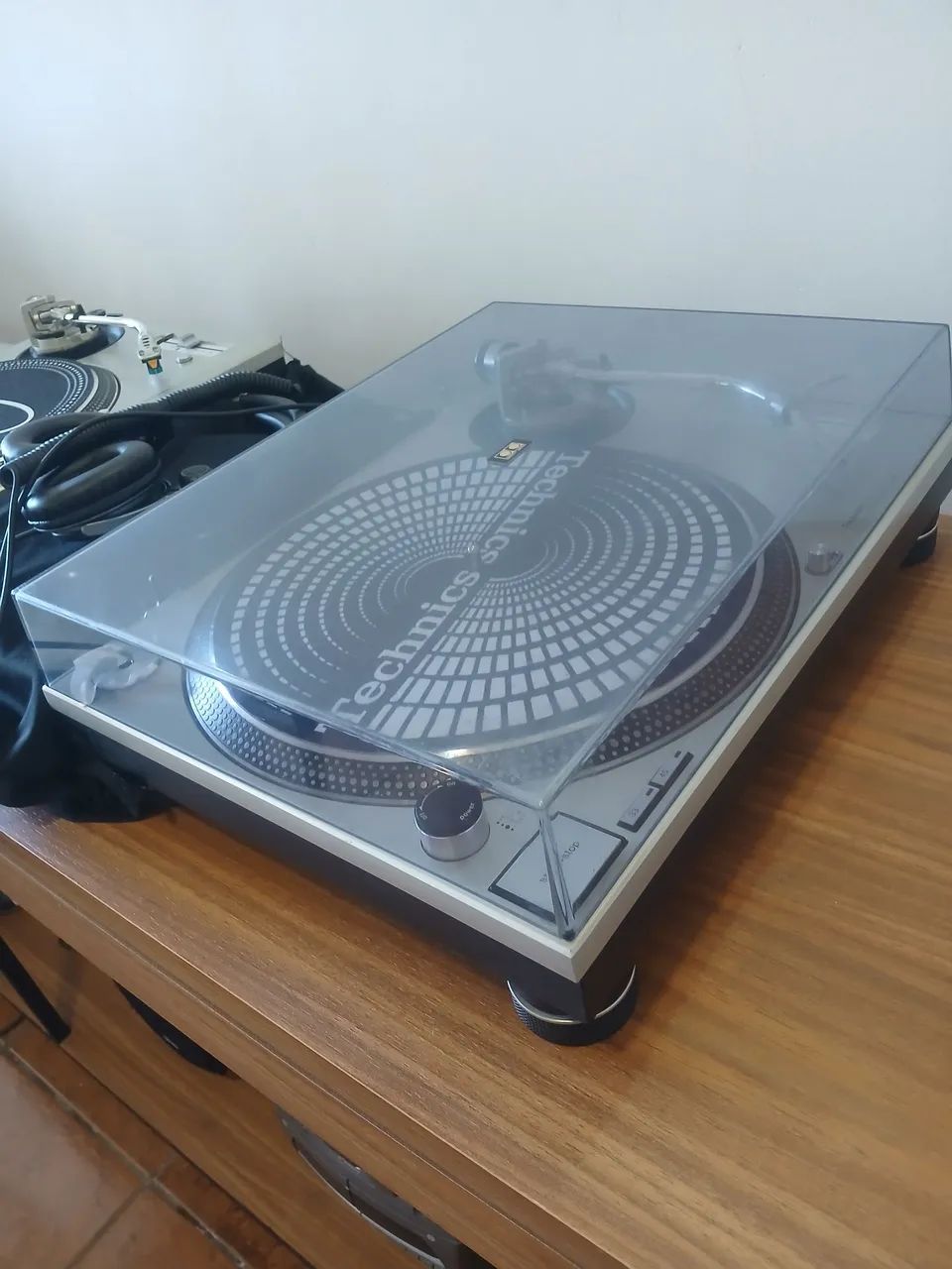 (Vendo TAMPA para )Toca Discos Techincs SL1500 Original  - Foto 2