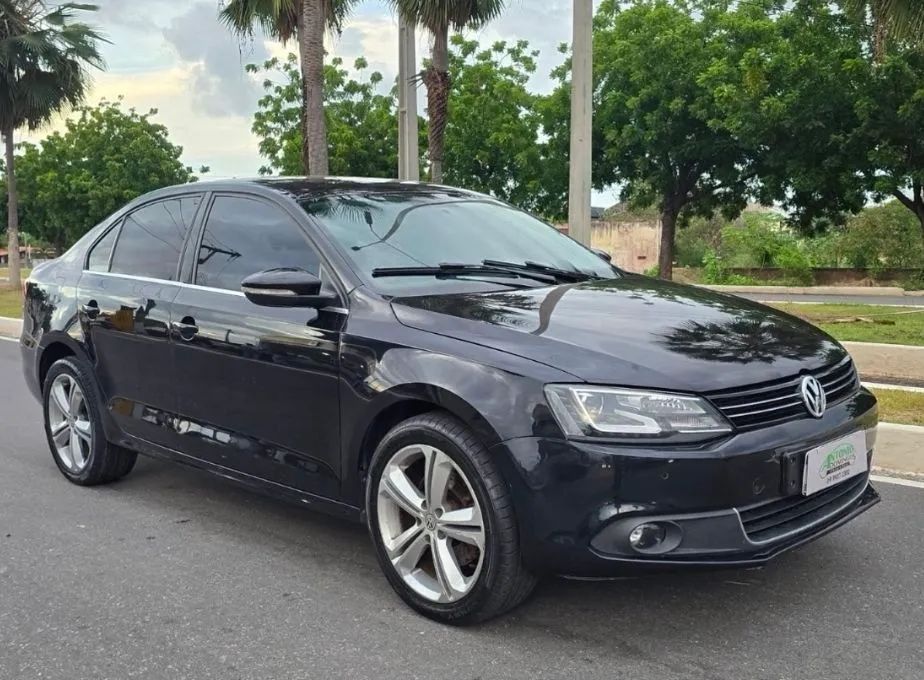Volkswagen Jetta JETTA Highline 2.0 TSI 16V 4p Tiptronic 2012
