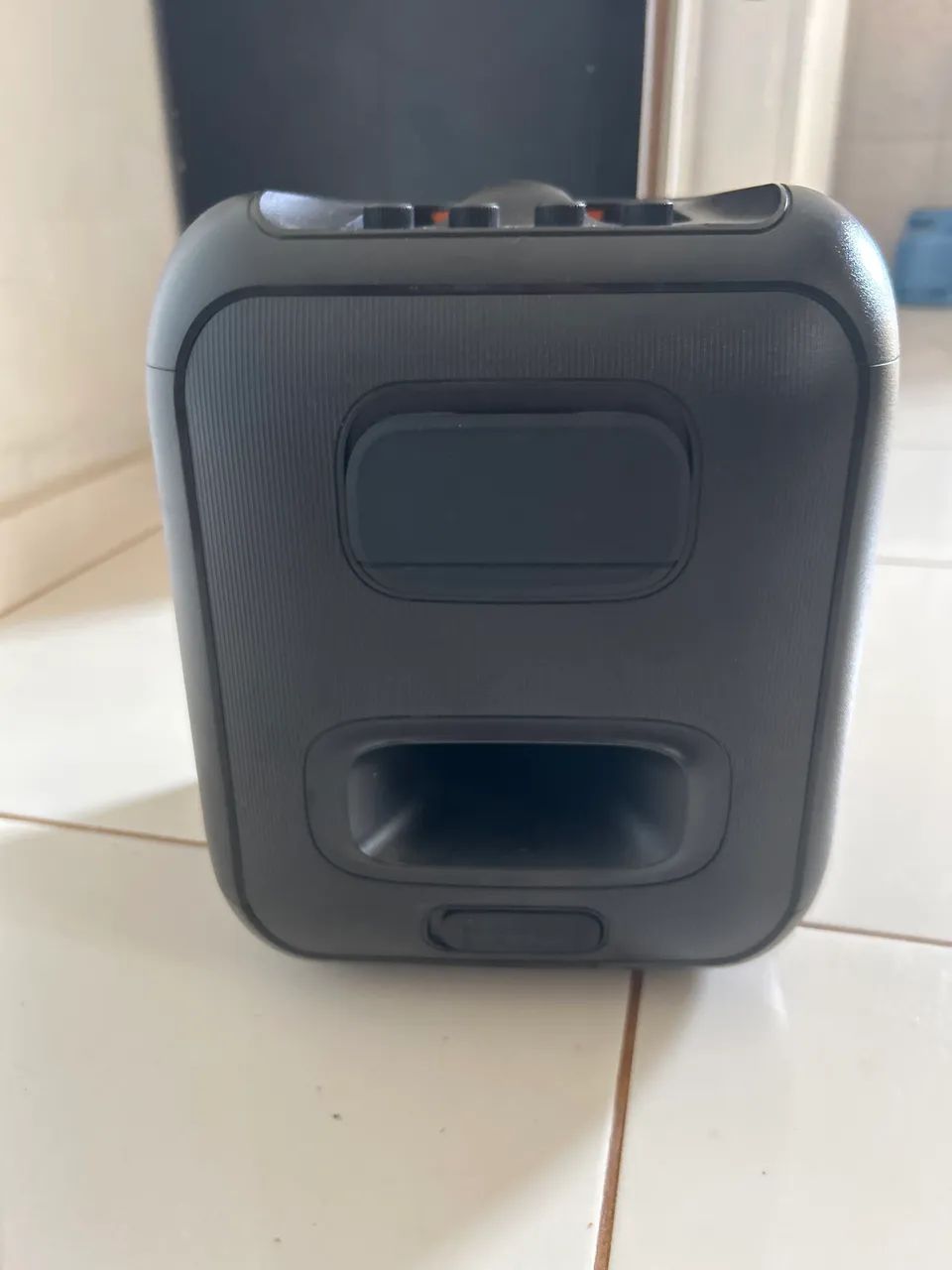 Vende-se caixa de som JBL PARTYBOX ENCORE  - Foto 3