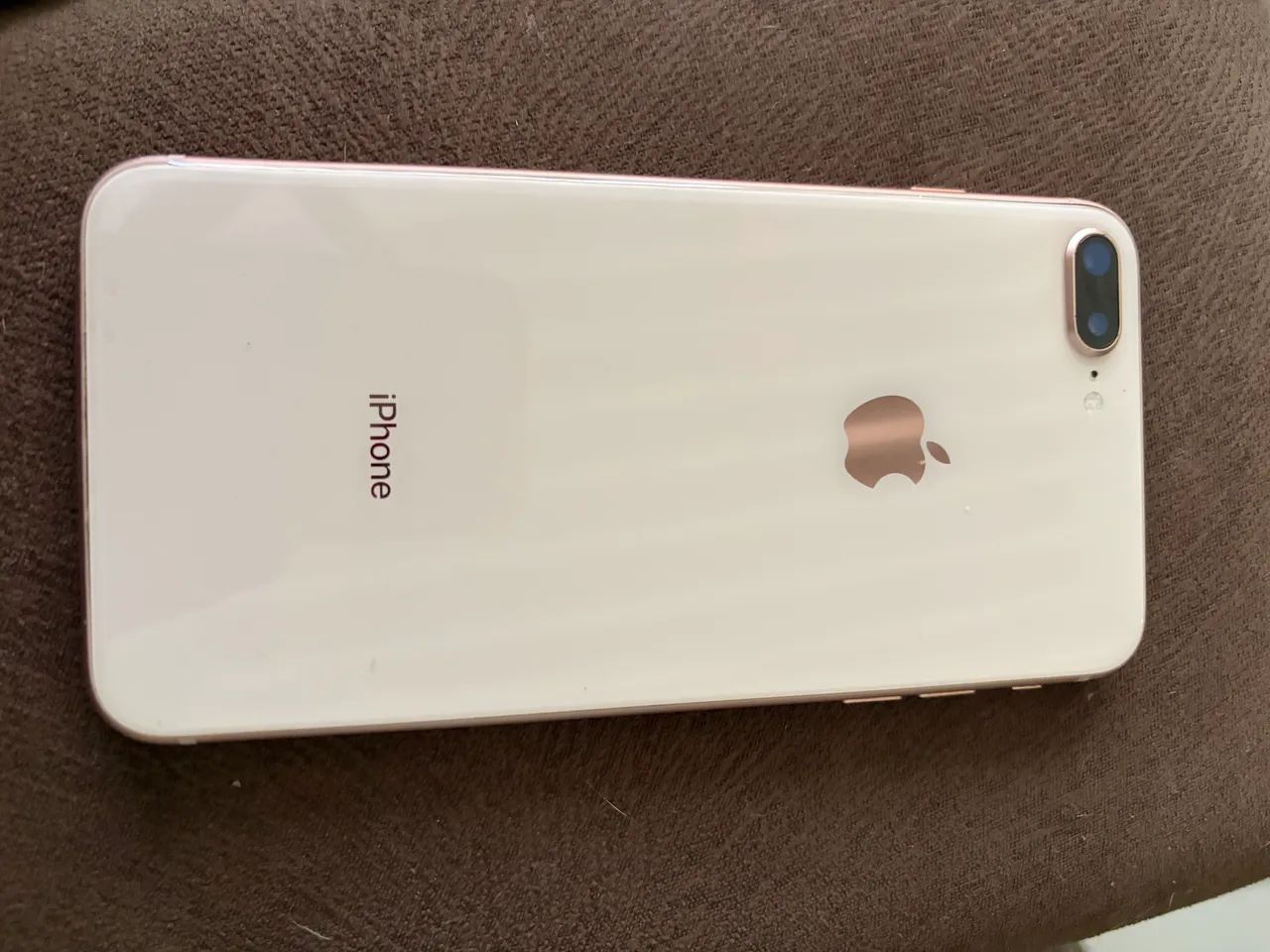 iPhone 8 Plus