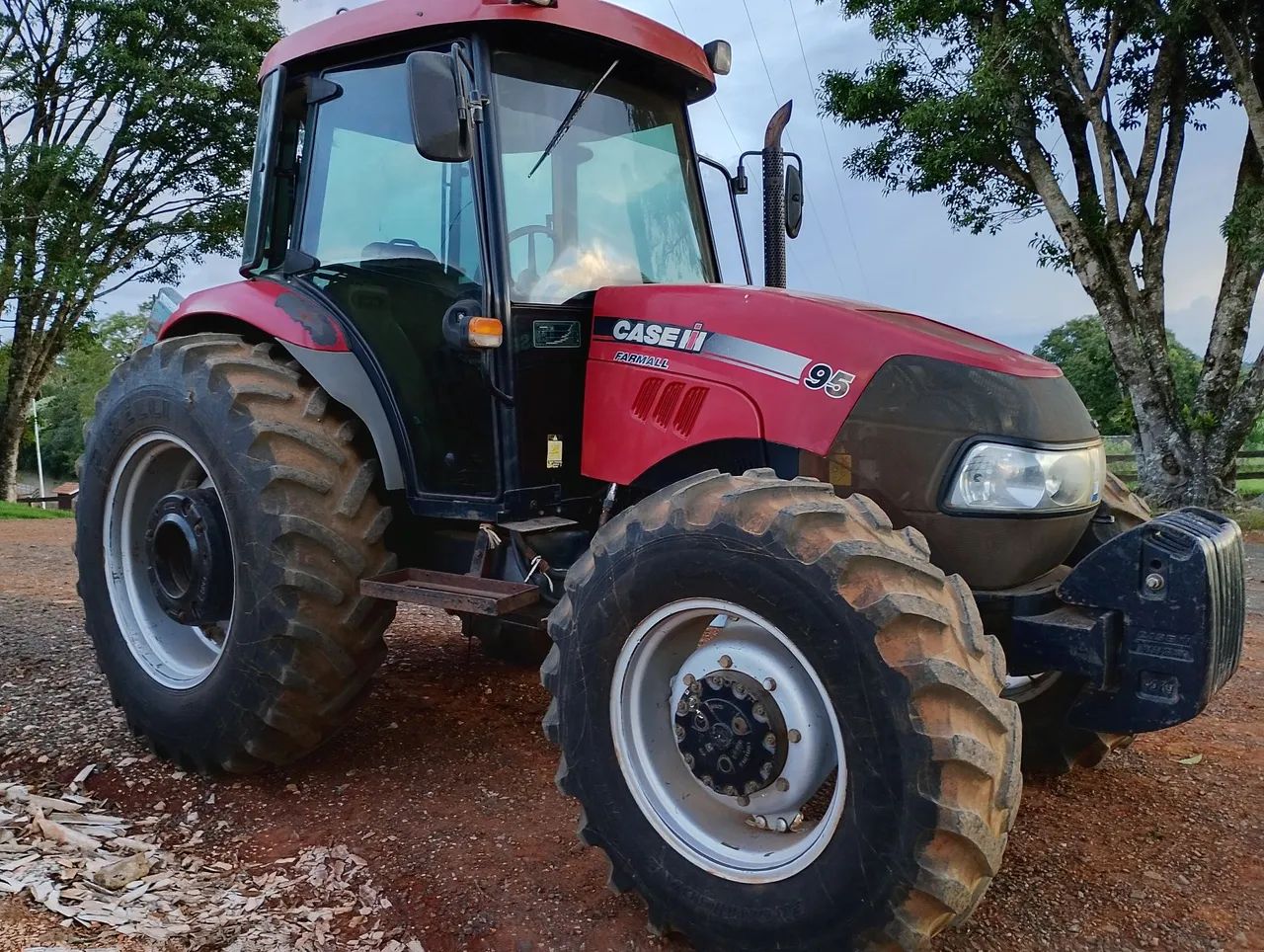 Trator Case  95 ano 2013