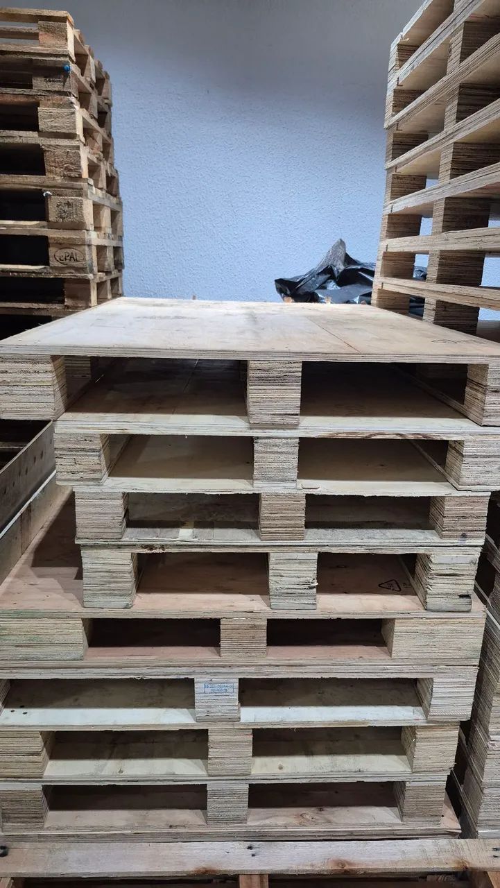 Pallets seminovos compensado resistente, entregamos.  - Foto 4