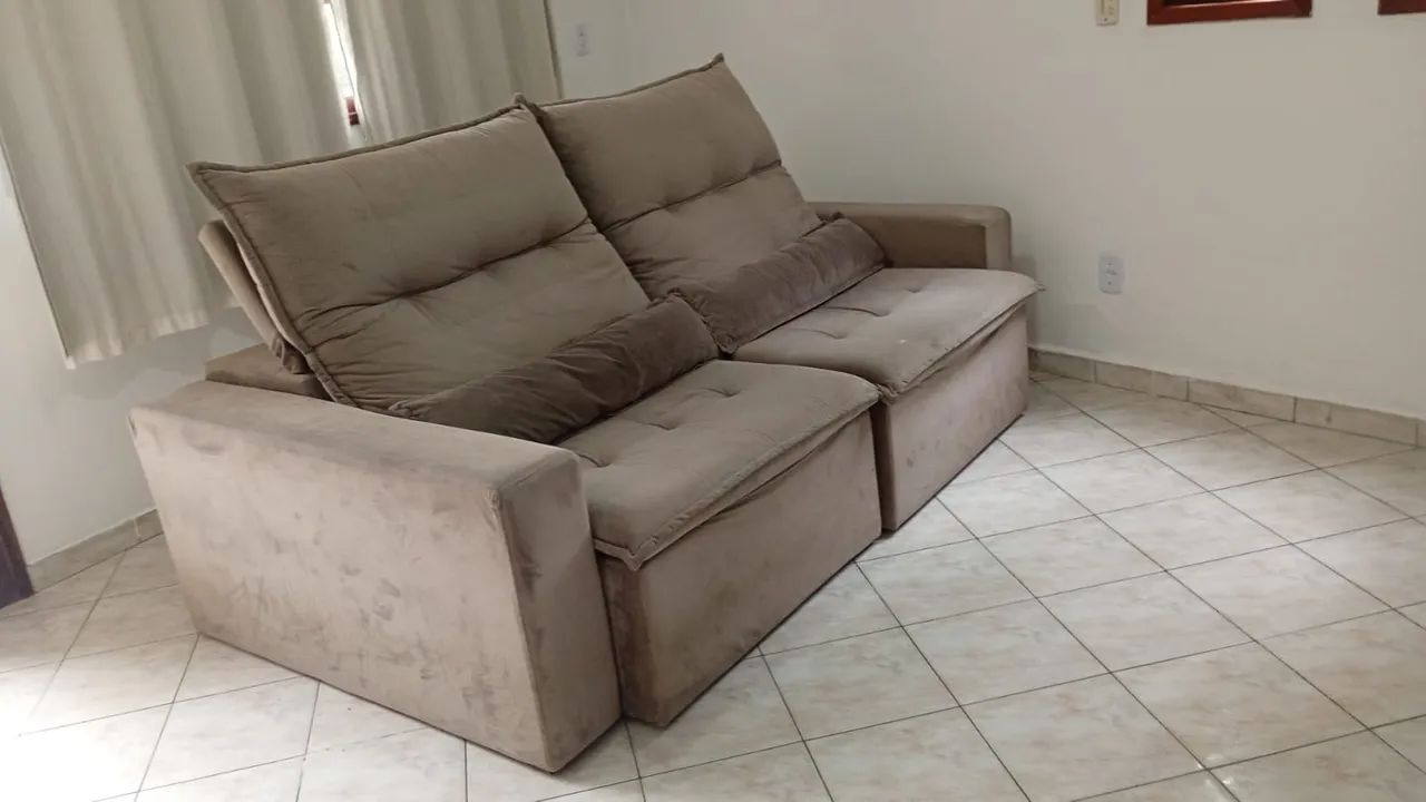 Vendo sofá retrátil 