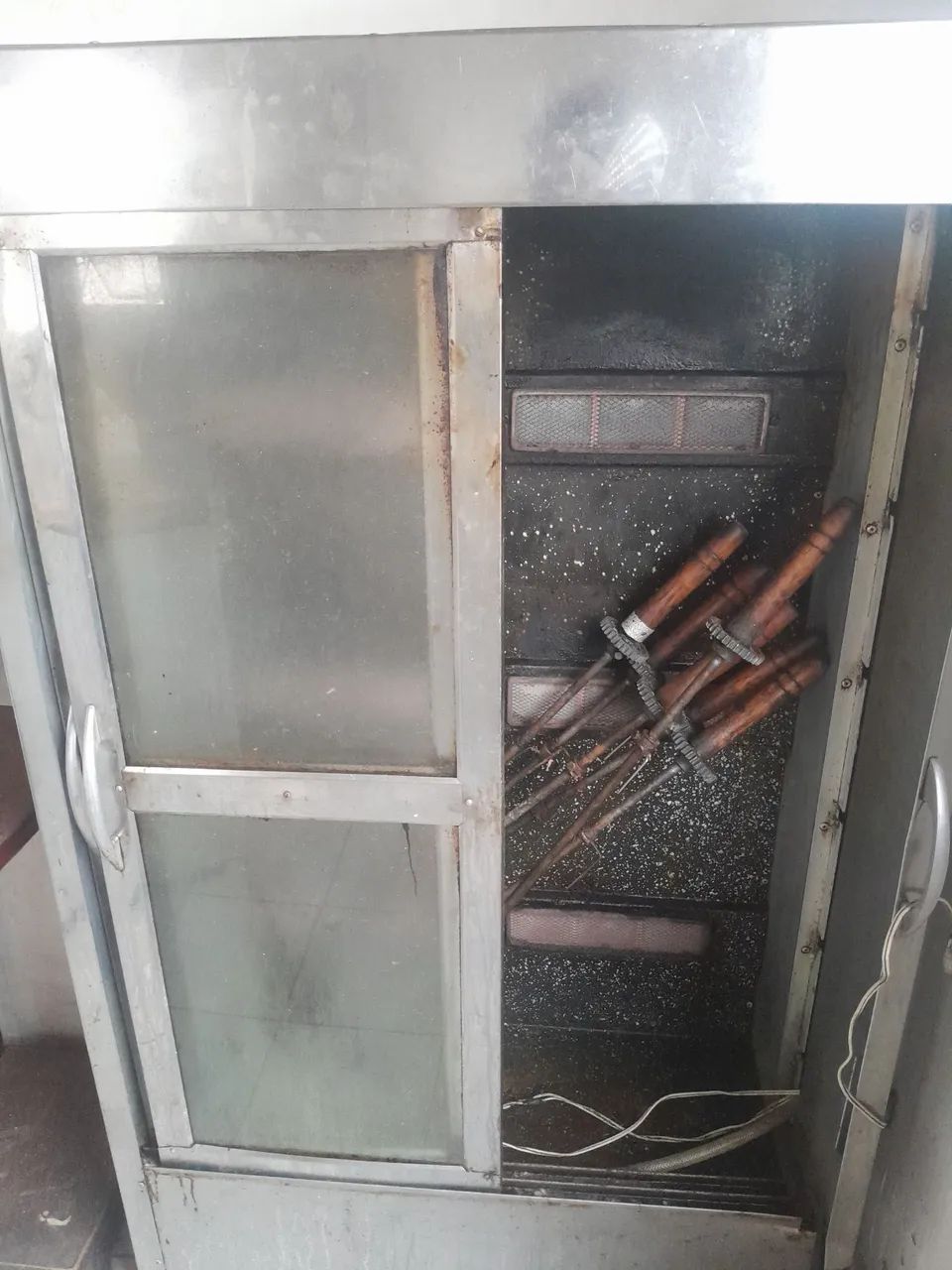 Assadeira de Frango . - Foto 3