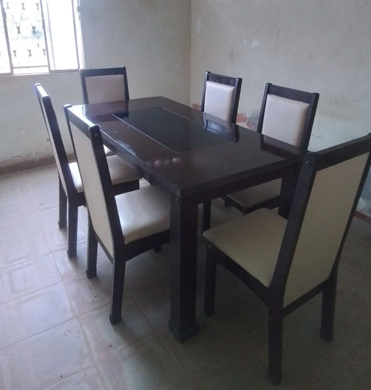 Mesa de 6 cadeiras 
