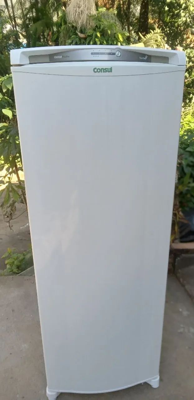 ÓTIMA GELADEIRA FROST FREE CONSUL FACILITE 350LTRS TAMANHO GRANDE  - Foto 3