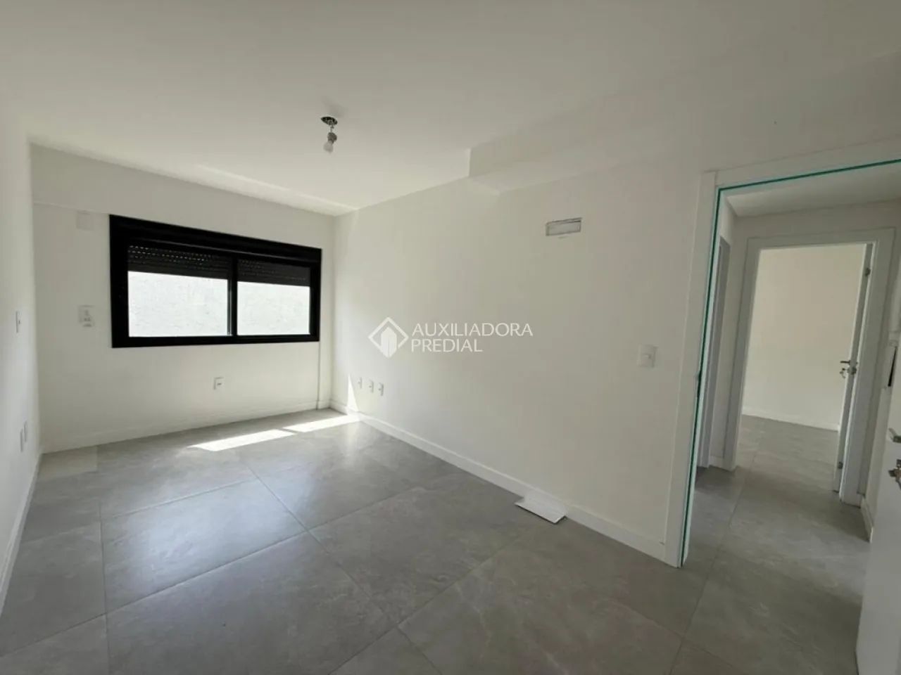 Apartamento com sacada e linda vista. - Foto 4