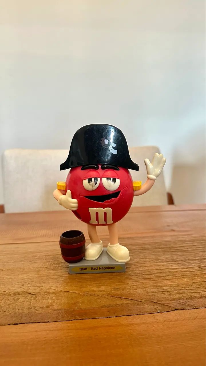 dispenser m&ms 