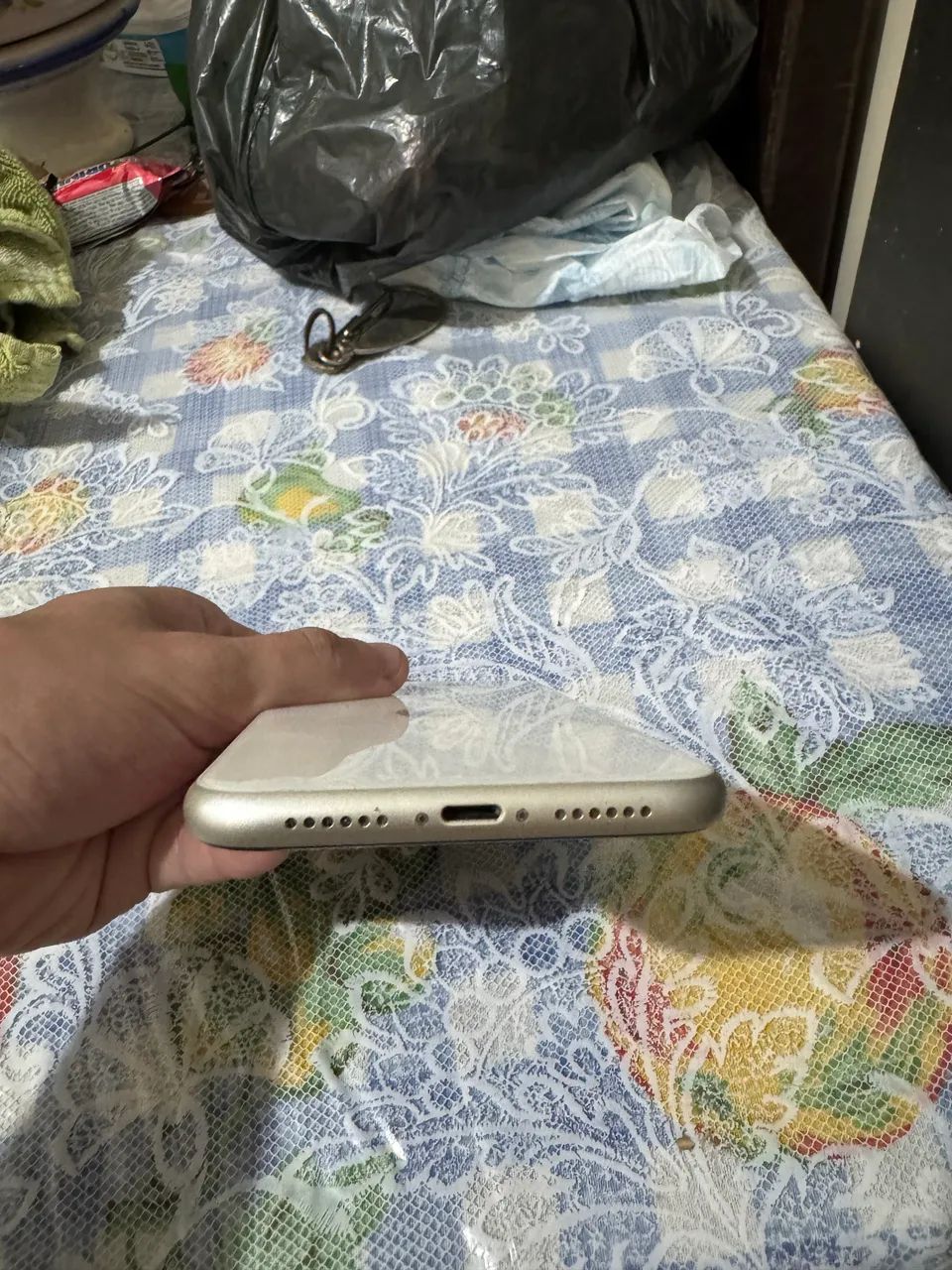 vendo iphone 11, 64 gb, sem marcas de uso !!! - Foto 2