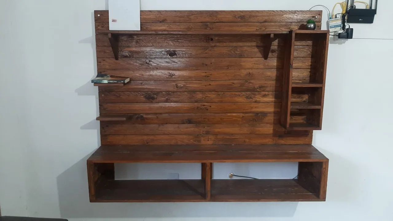 Painel de madeira rustica 