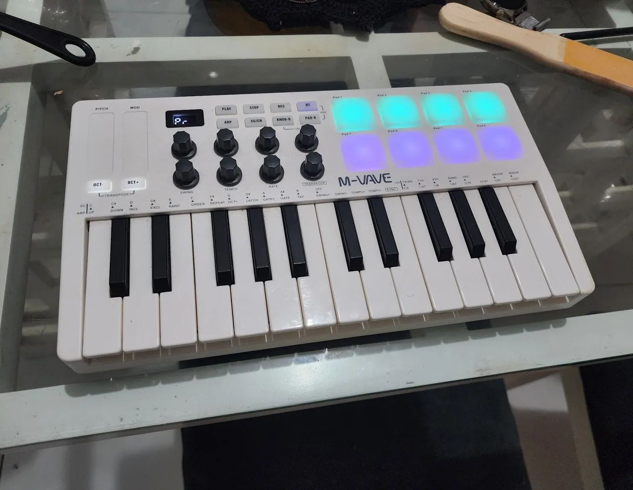 Controlador MIDI m-vave smk 25415986155018014720