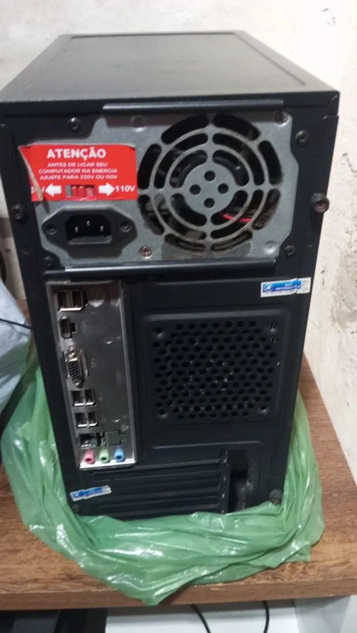 Vendo um Pc pra retirada ou manda arrumar 