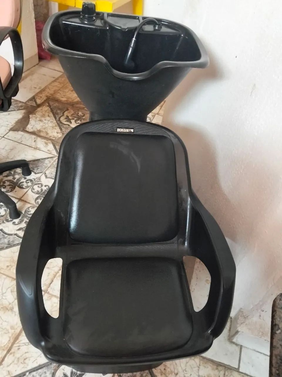 Vendo lavatório e cadeira cabeleireiro em ótimo estado  - Foto 2