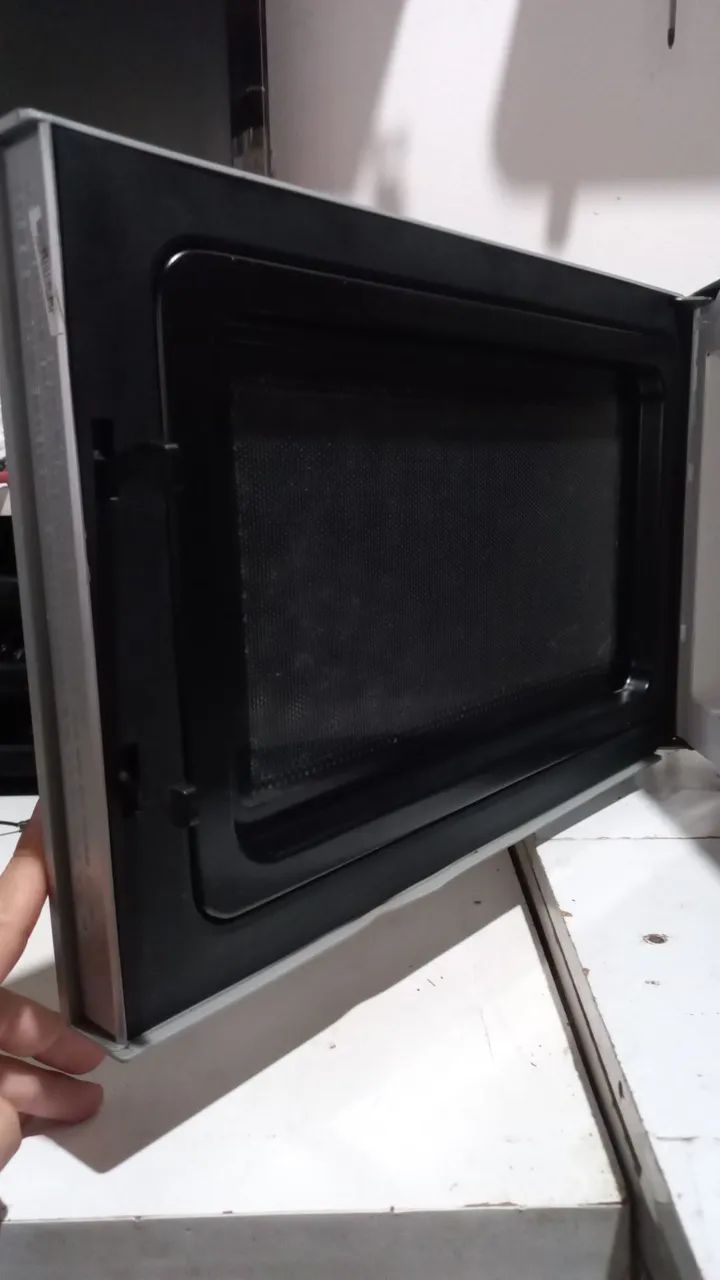FUNCIONANDO PERFEITAMENTE, MICRO ONDAS ESPELHADO - Foto 4