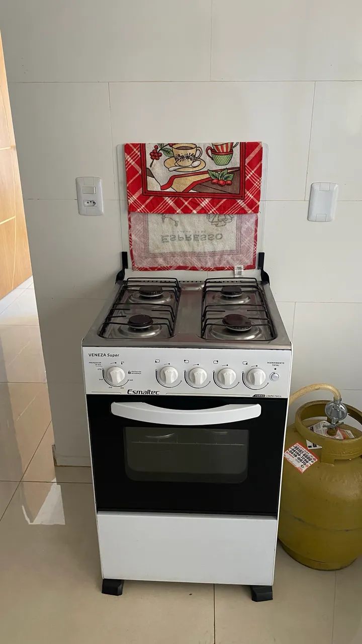 vendo fogão 4 bocas