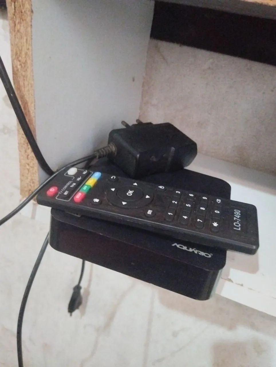 Tv box marca aquário, funcionando perfeitamente 