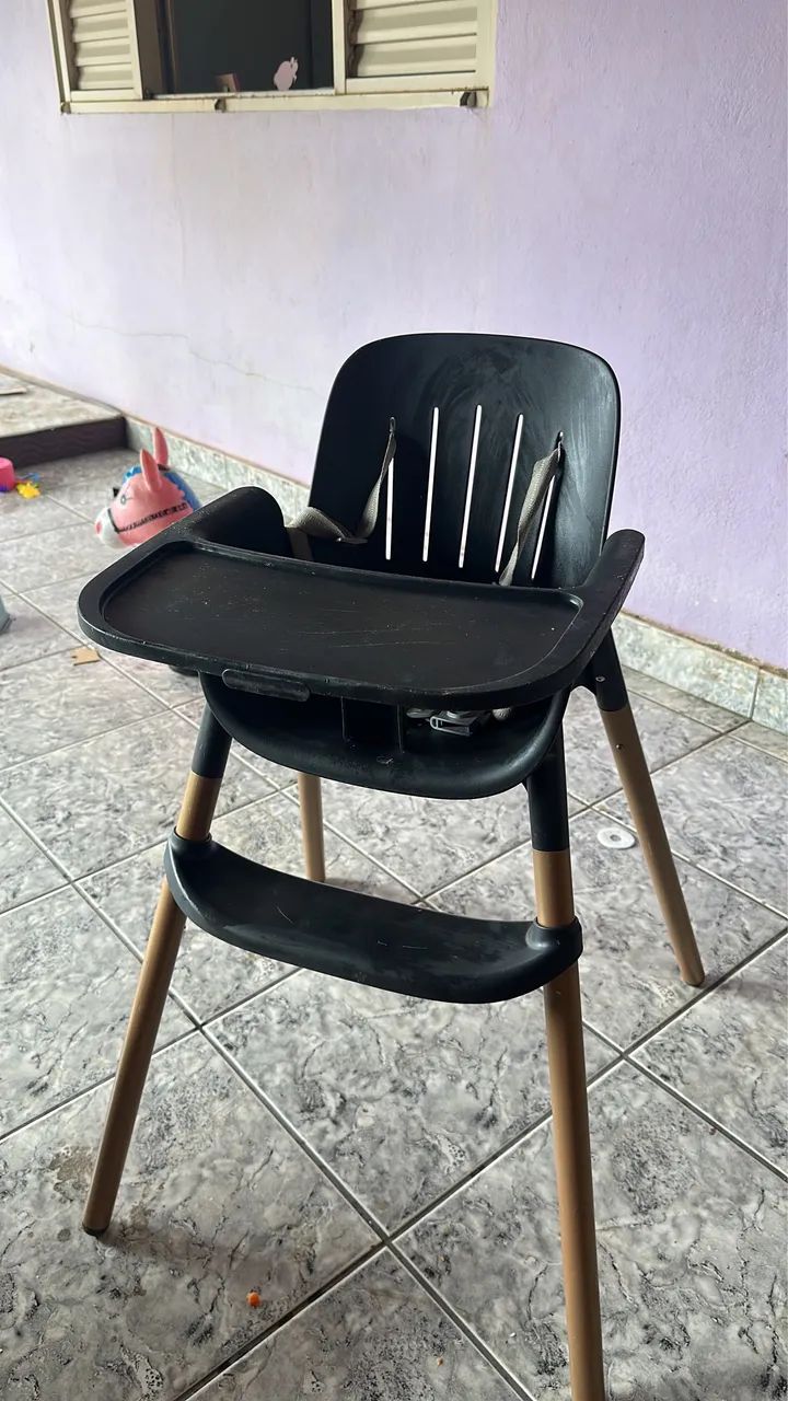 Cadeira de Alimentação Infantil 