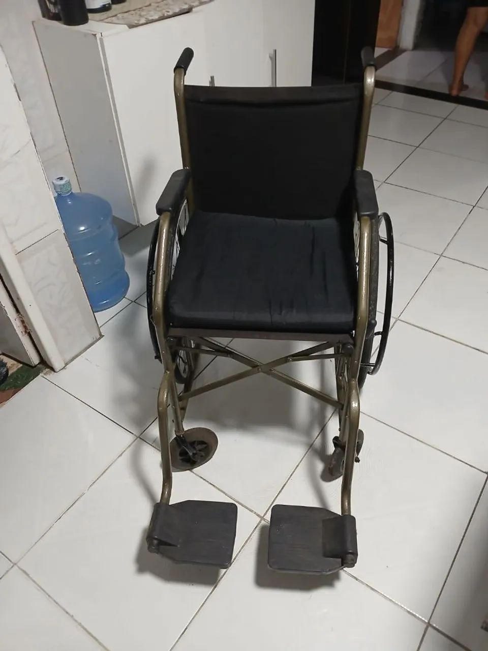 Cadeira de rodas  - Foto 2