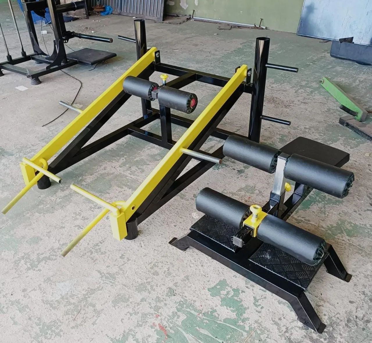 Máquina de academia 