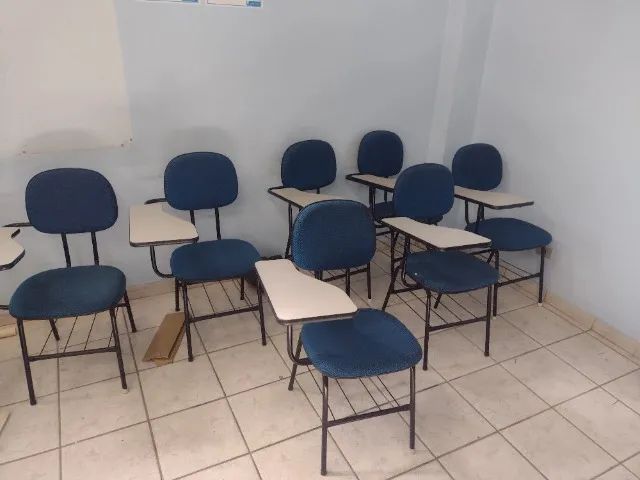 Cadeira universitária 