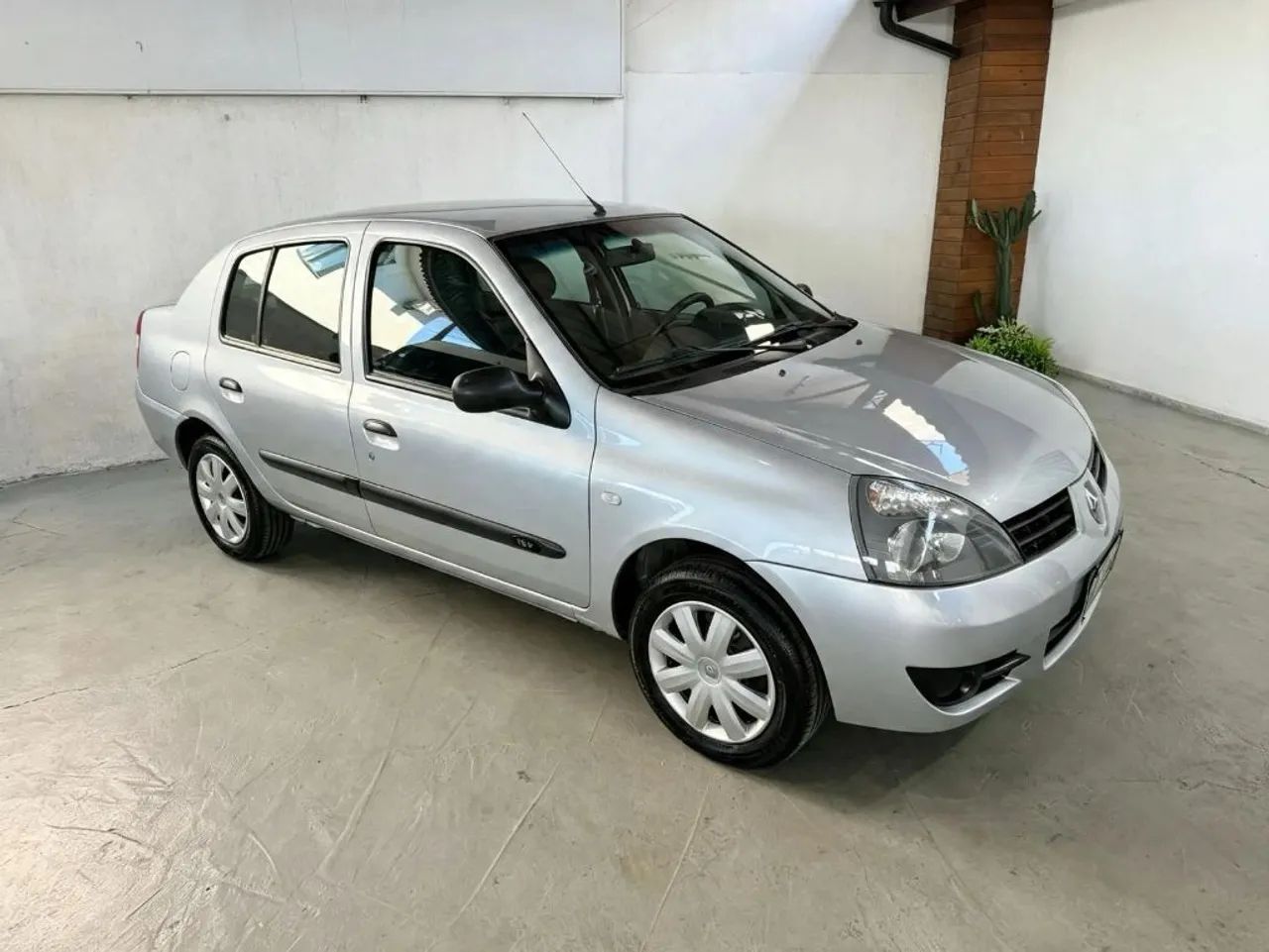 Renault Clio Expression Hi-flex 1.0 16V 5P 2006 - Foto 3