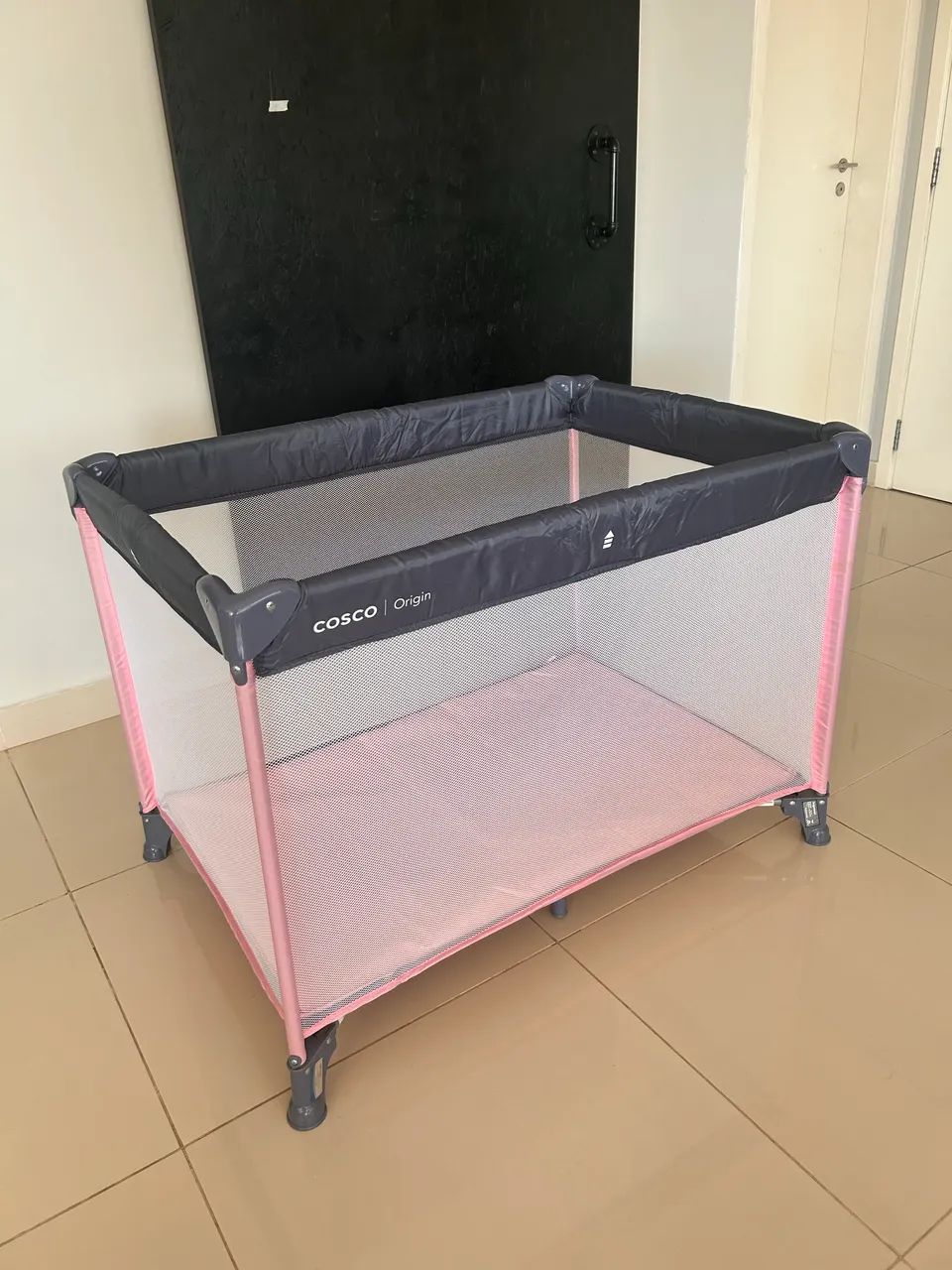 Berço compacto portátil Cosco Origin rosa IMPECÁVEL !!